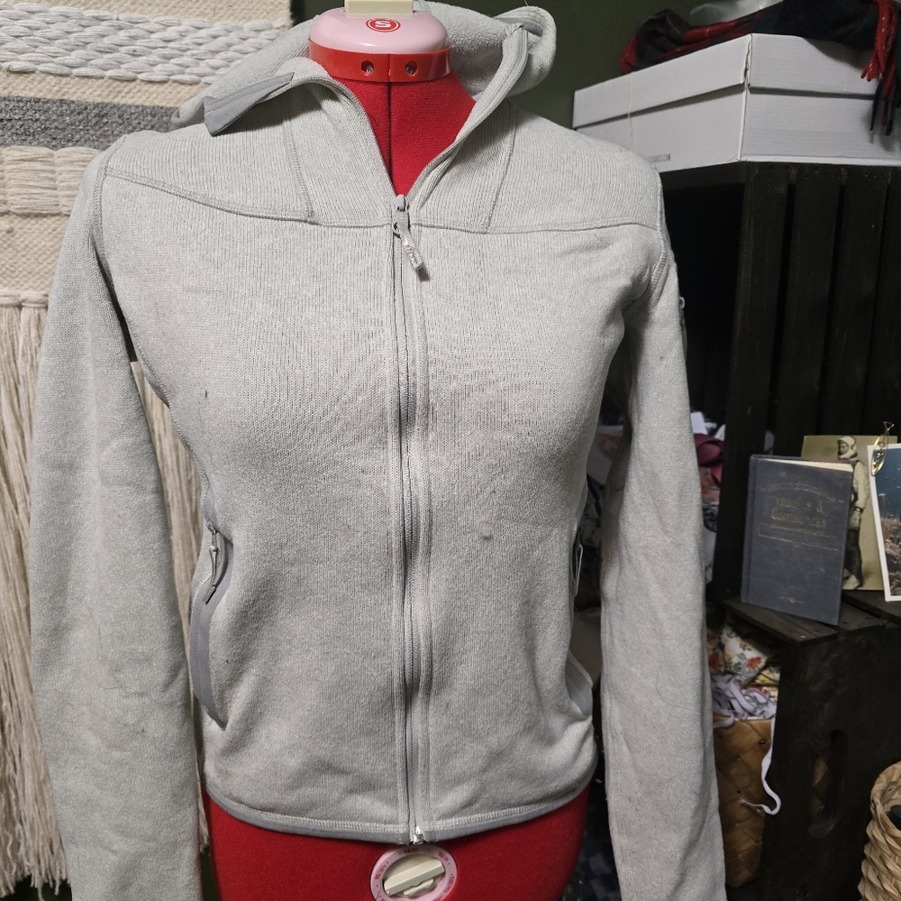 Arcteryx zip up hoodie